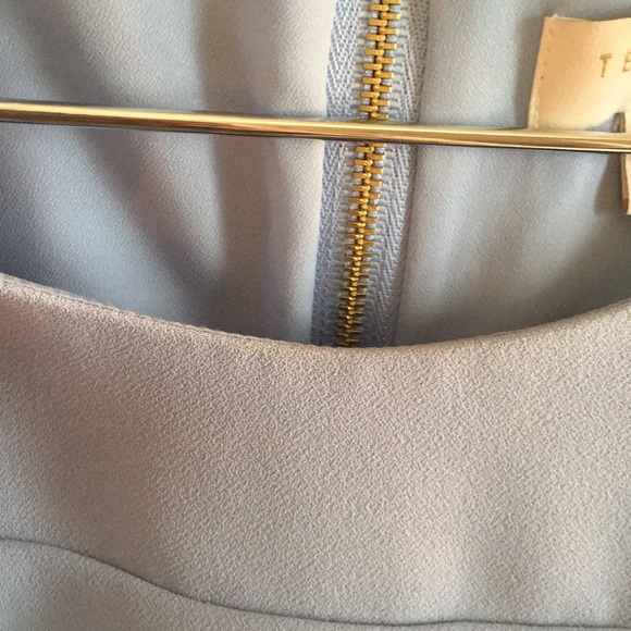 Ted Baker cold shoulder double frill top - Picture 7 of 8